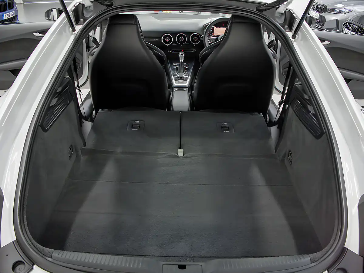 Used 2020 Audi Tt Black Edition White - Interior and Exterior details 19