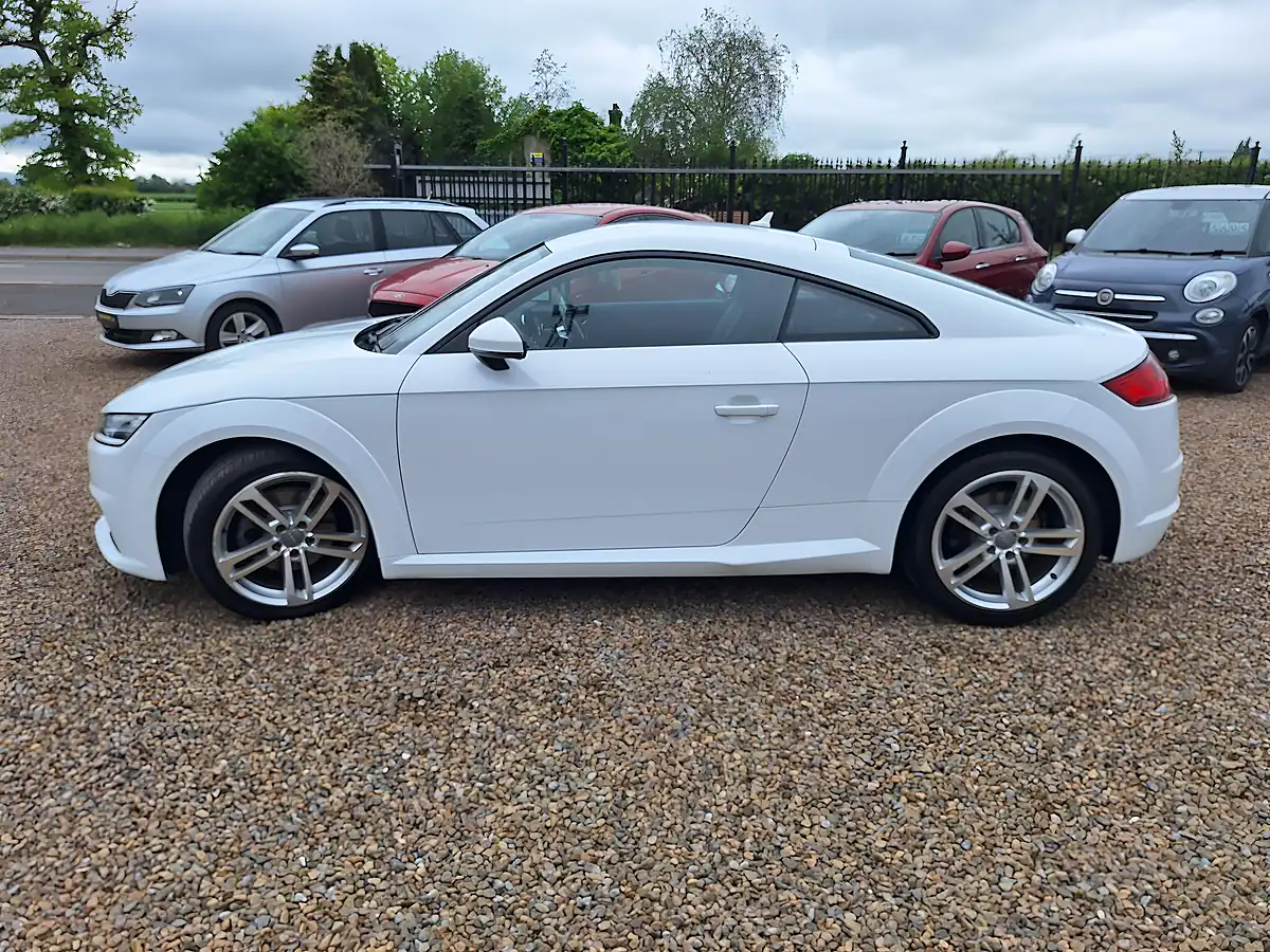 Used 2020 Audi Tt Sport White - Interior and Exterior details 12