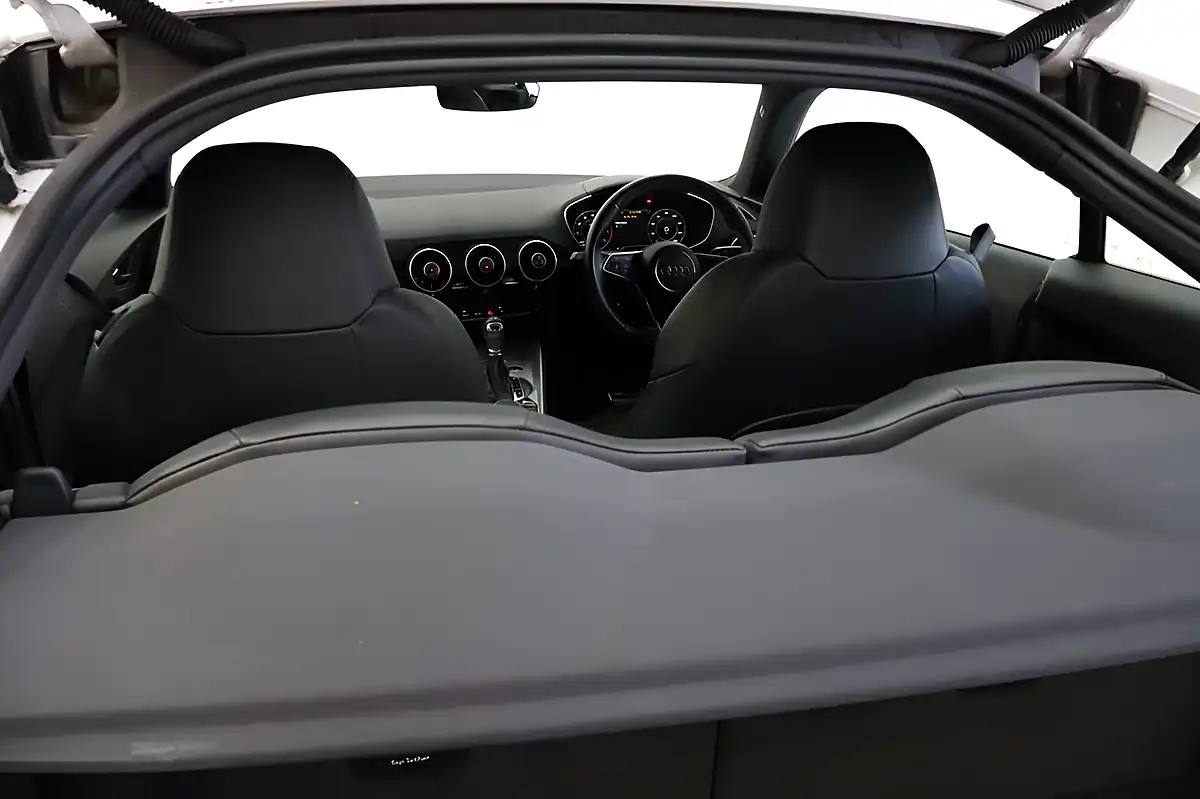 Used 2020 Audi Tt Sport White - Interior and Exterior details 9