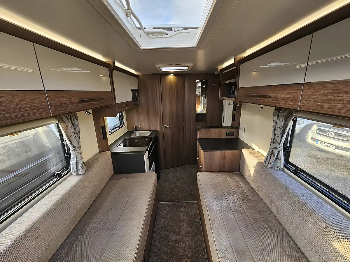 Used 2020 Bailey Advance 66-2 Luxury White - Interior and Exterior details 10
