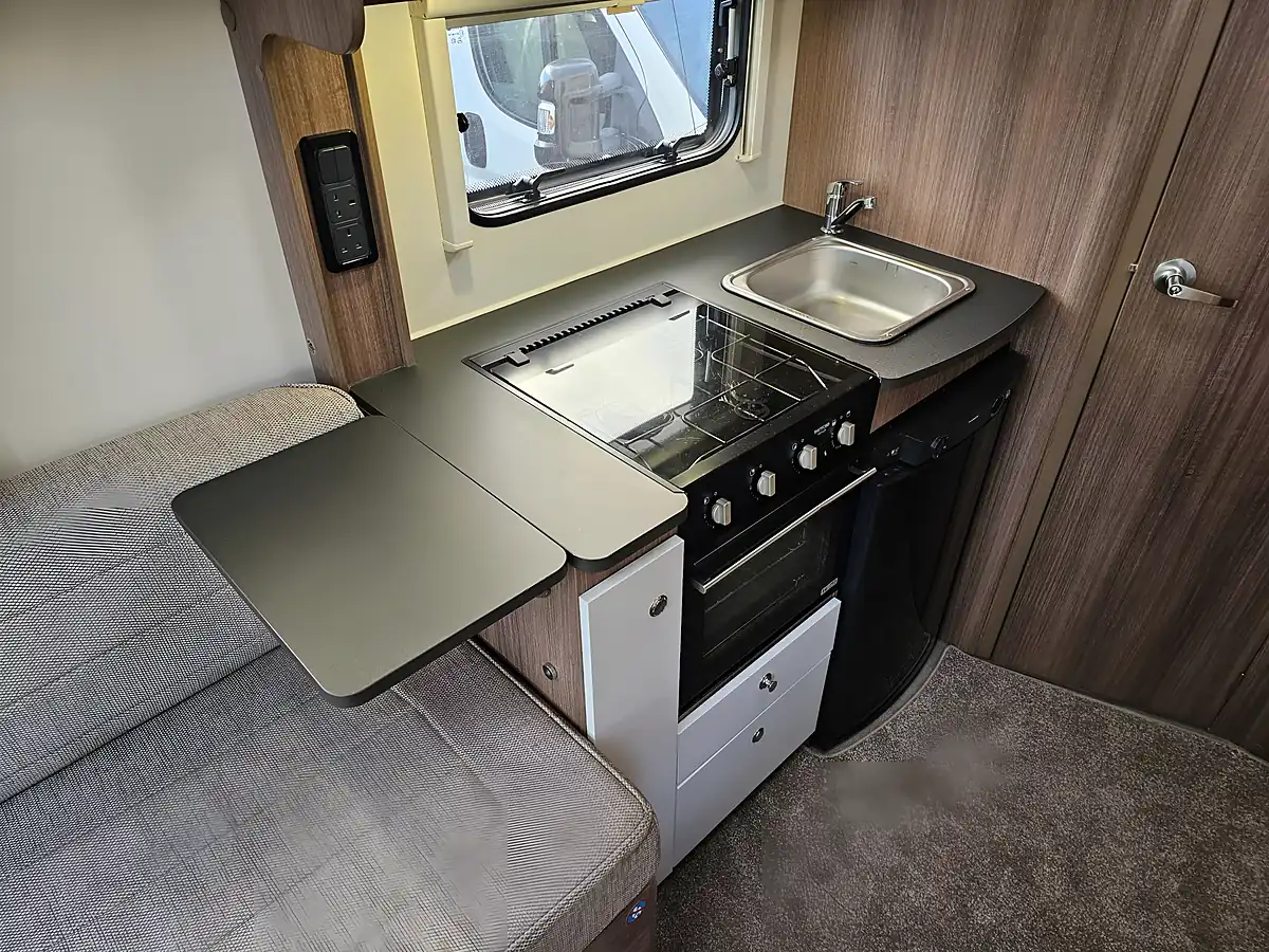 Used 2020 Bailey Advance 66-2 Luxury White - Interior and Exterior details 12