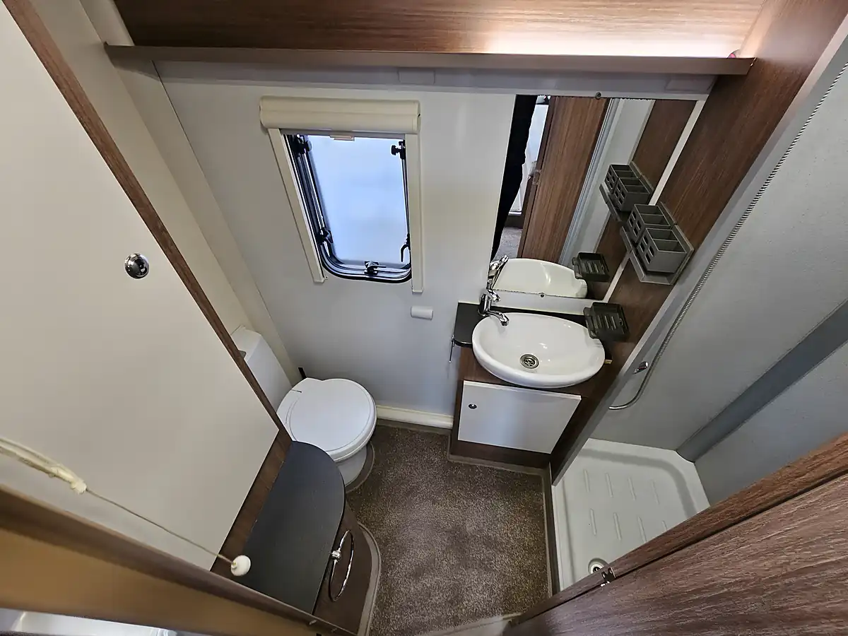 Used 2020 Bailey Advance 66-2 Luxury White - Interior and Exterior details 17