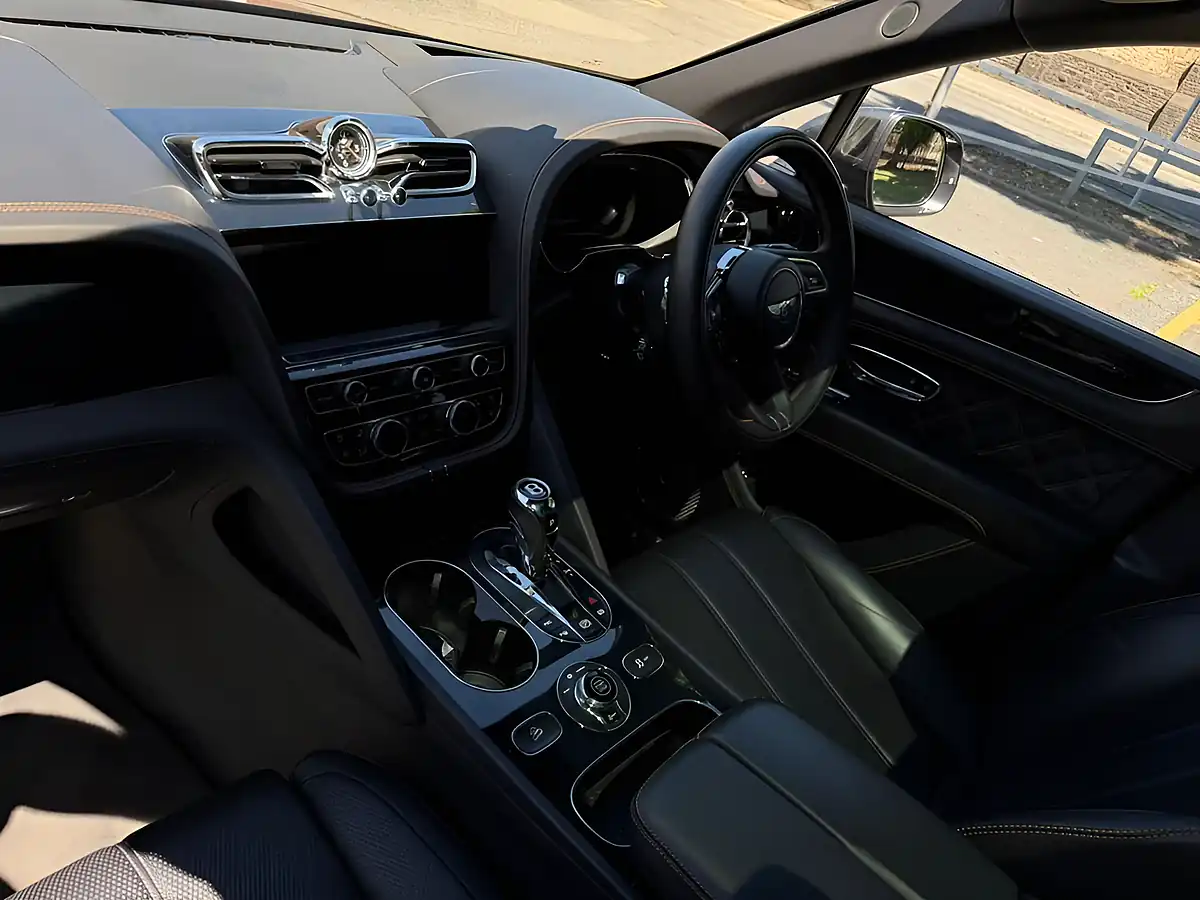 Used 2020 Bentley Bentayga First Edition Grey - Interior and Exterior details 19