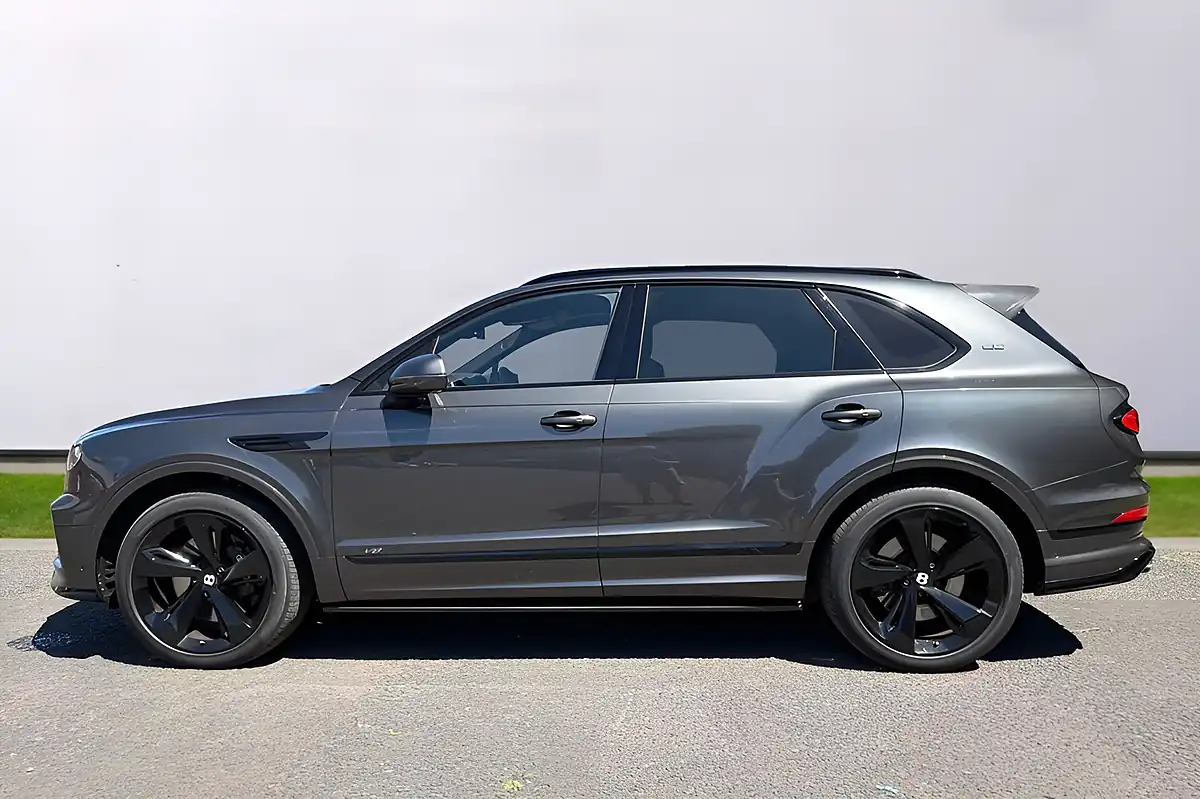 Used 2020 Bentley Bentayga First Edition Grey - Interior and Exterior details 6