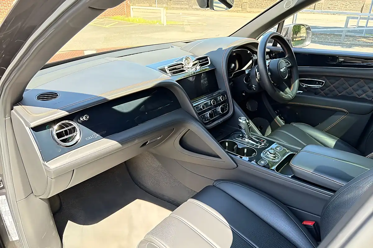 Used 2020 Bentley Bentayga First Edition Grey - Interior and Exterior details 7