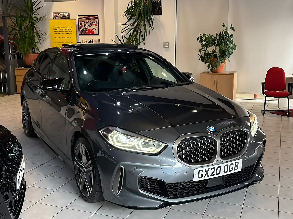 Used 2020 BMW 1 Series Grey - Interior and Exterior details 2