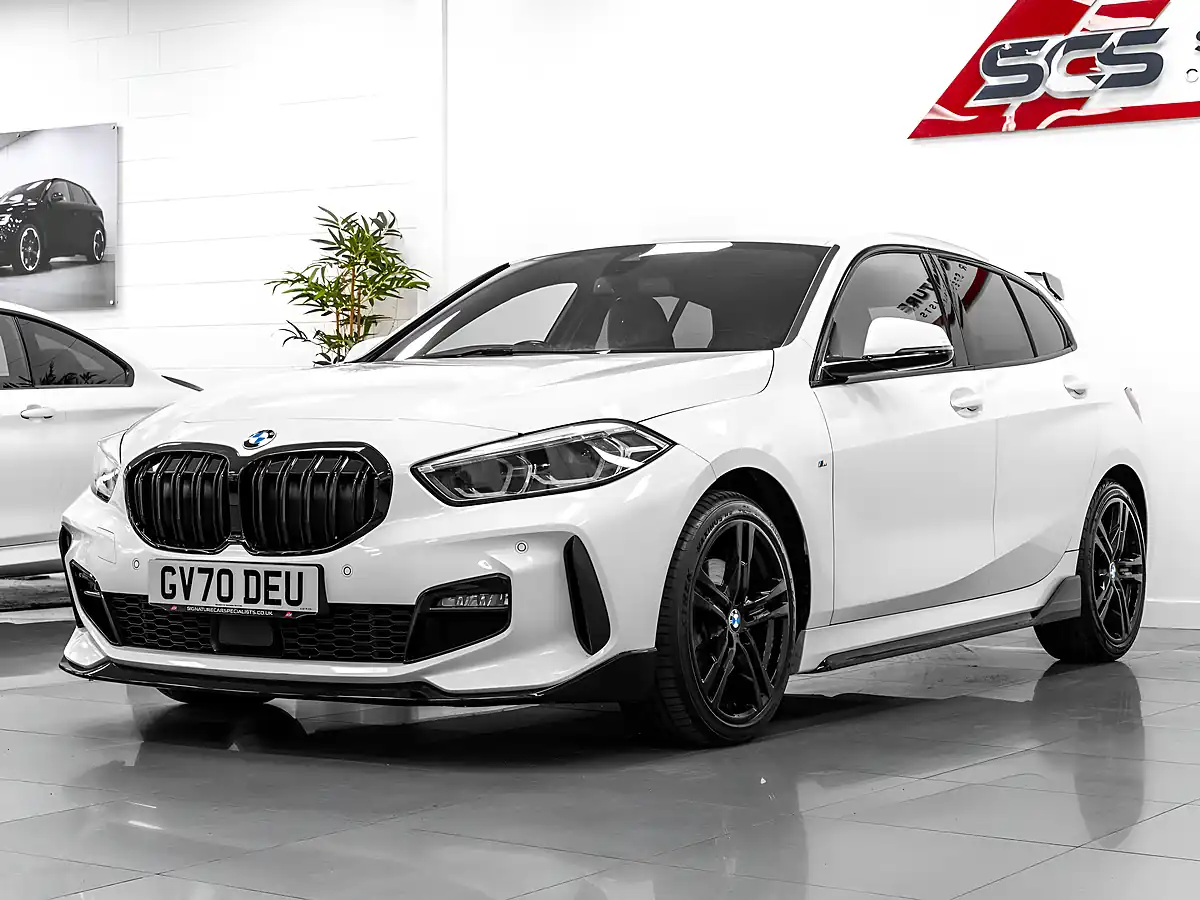 Used 2020 BMW 1 Series M Sport Alpine White - Front View
