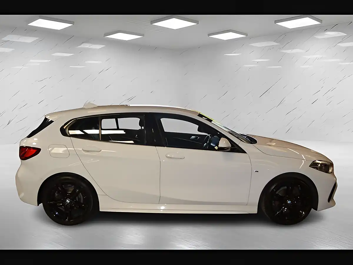 Used 2020 BMW 1 Series M Sport Alpine White - Interior and Exterior details 8