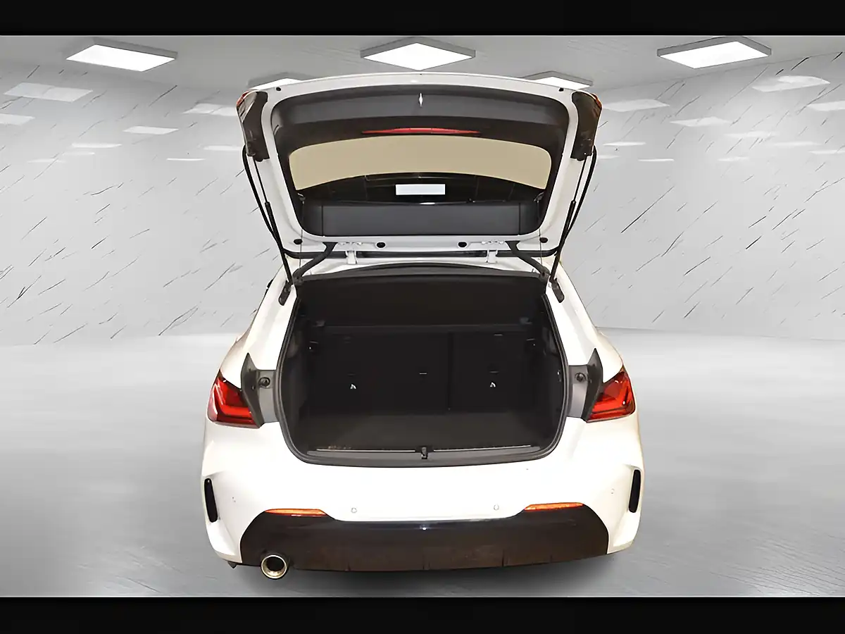 Used 2020 BMW 1 Series M Sport Alpine White - Interior and Exterior details 9