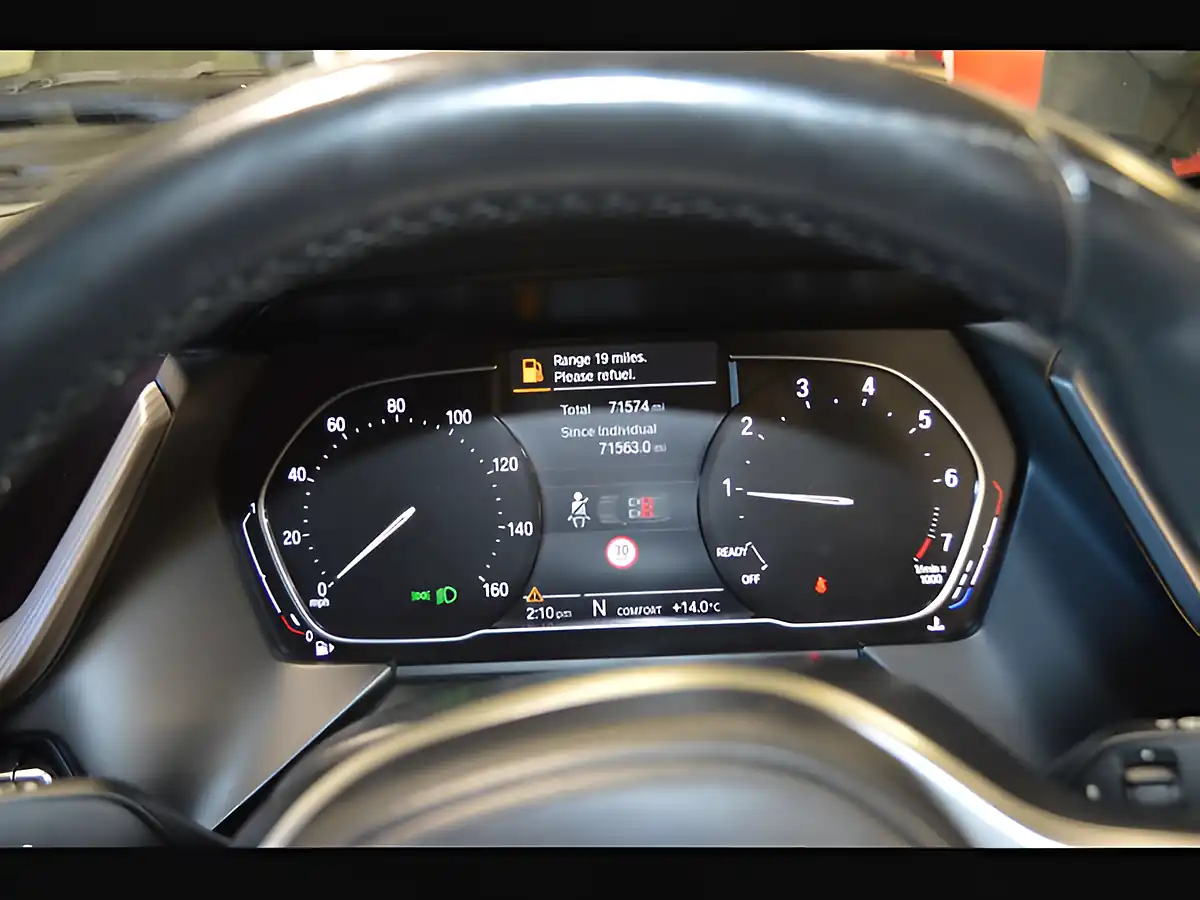 Used 2020 BMW 1 Series M Sport Alpine White - Interior and Exterior details 19