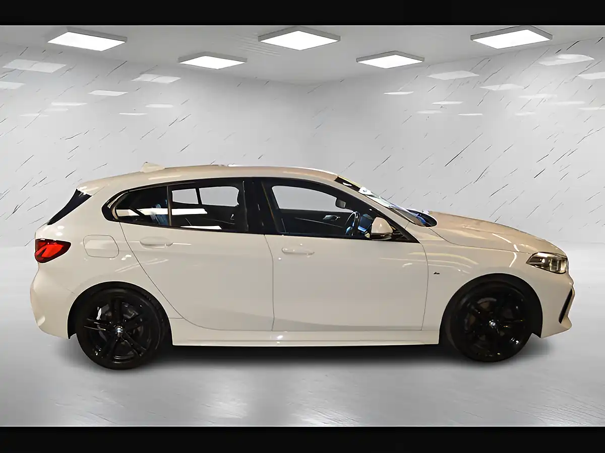 Used 2020 BMW 1 Series M Sport Alpine White - Interior and Exterior details 9