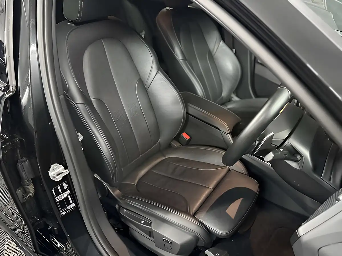 Used 2020 BMW 1 Series M Sport Black Sapphire Metallic - Interior and Exterior details 18