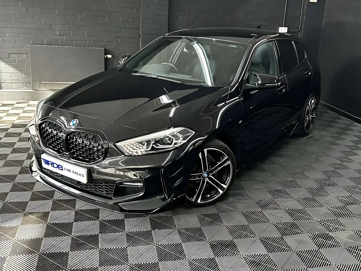 Used 2020 BMW 1 Series M Sport Black Sapphire Metallic - Interior and Exterior details 4
