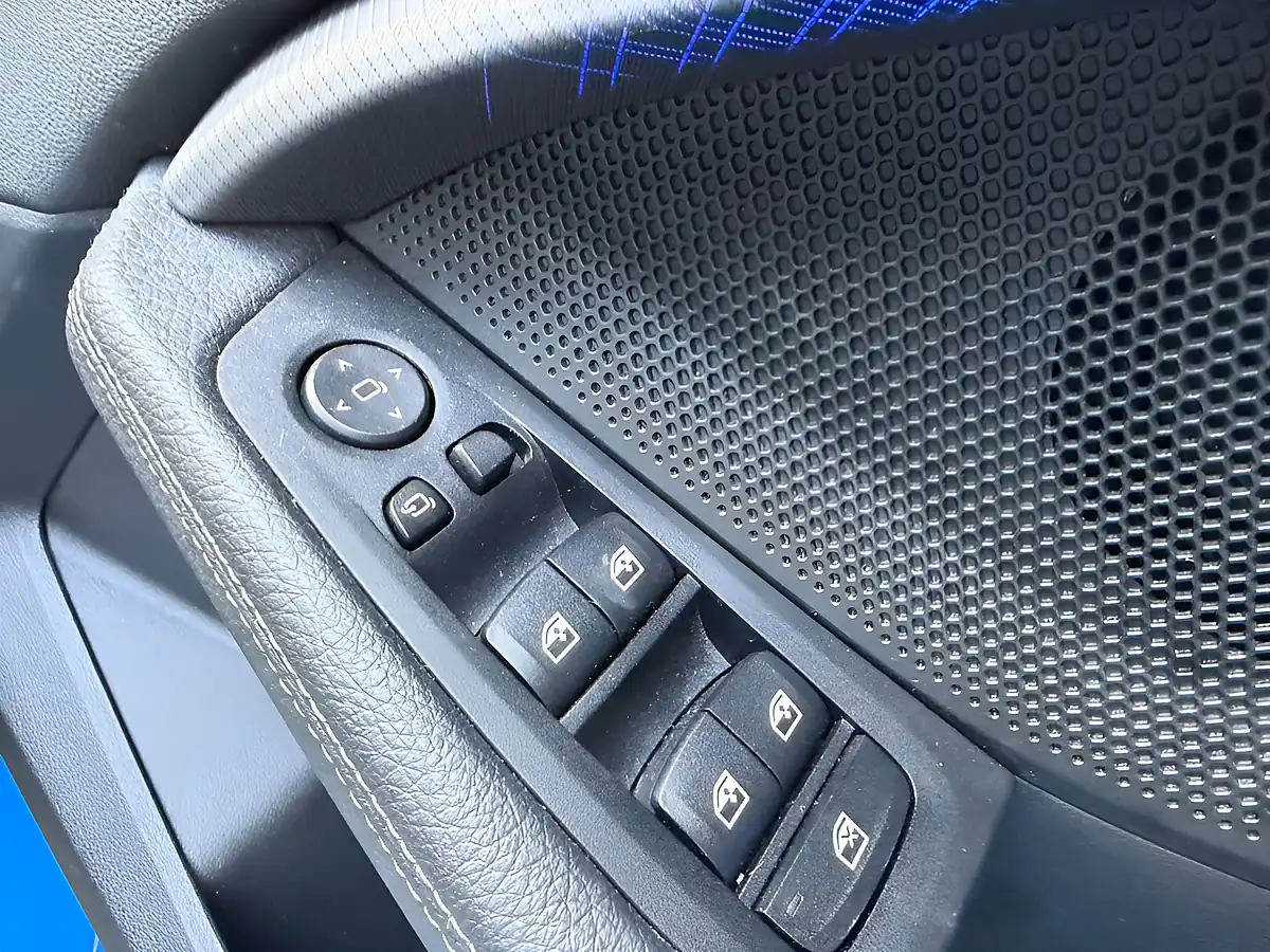 Used 2020 BMW 1 Series M Sport Blue - Interior and Exterior details 17