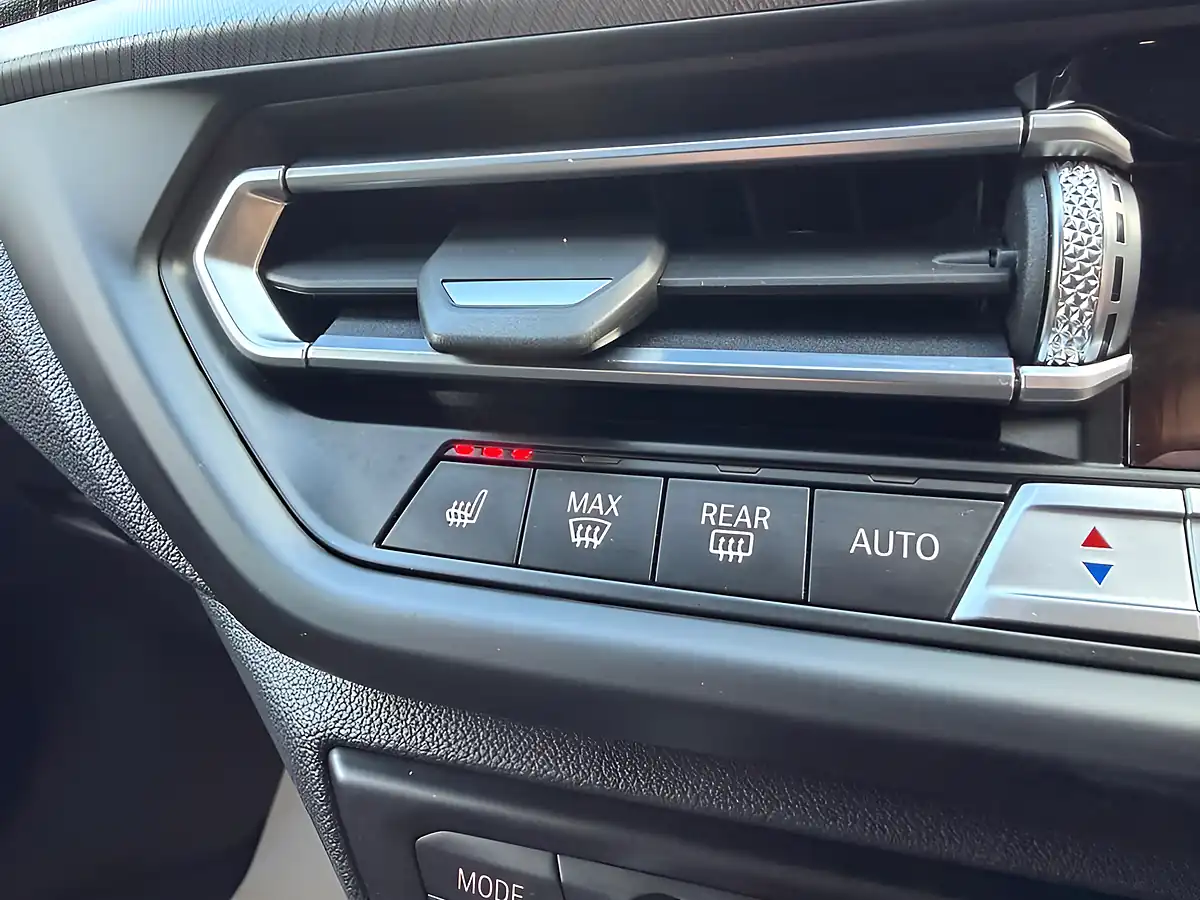 Used 2020 BMW 1 Series M Sport Blue - Interior and Exterior details 19