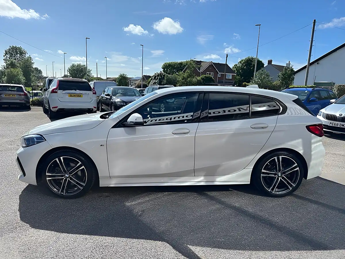 Used 2020 BMW 1 Series M Sport White - Interior and Exterior details 4