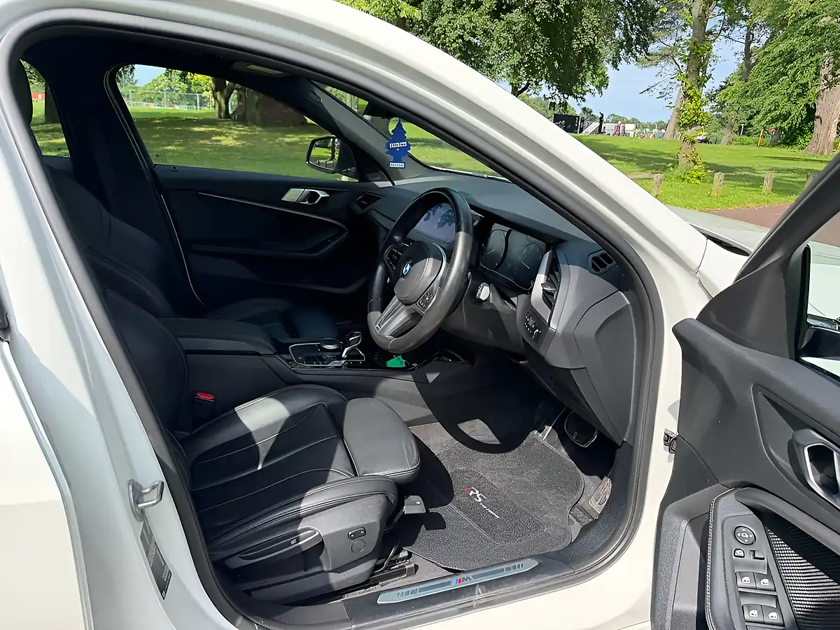 Used 2020 BMW 1 Series M Sport White - Interior and Exterior details 10