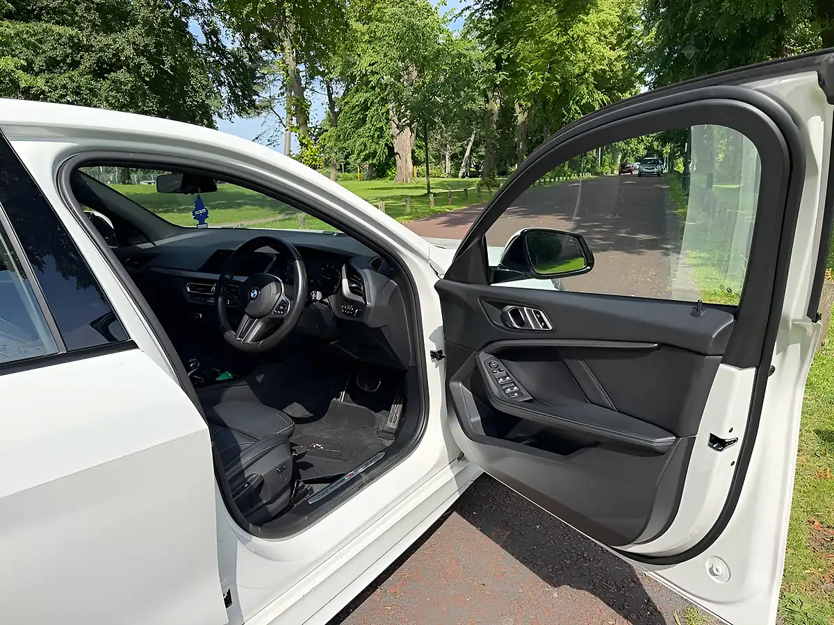 Used 2020 BMW 1 Series M Sport White - Interior and Exterior details 11