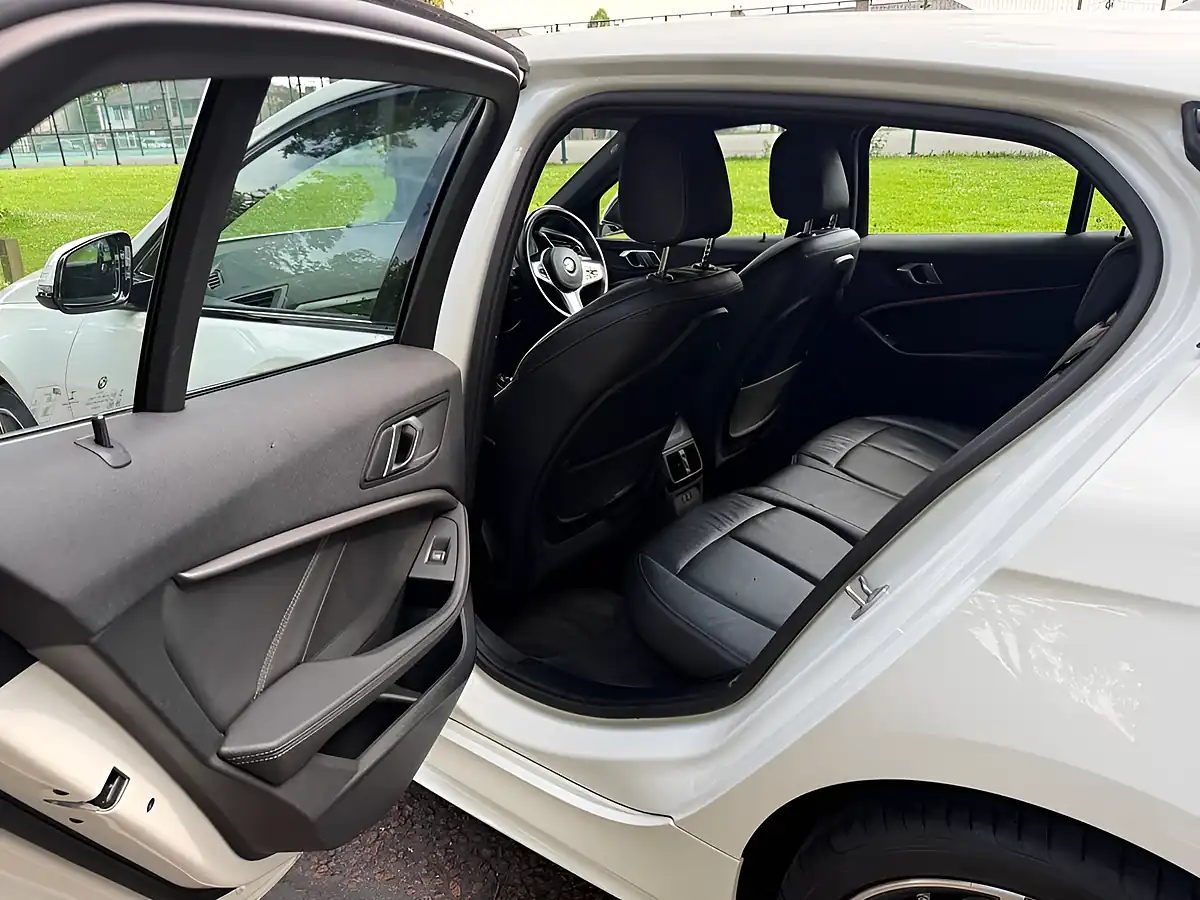 Used 2020 BMW 1 Series M Sport White - Interior and Exterior details 16