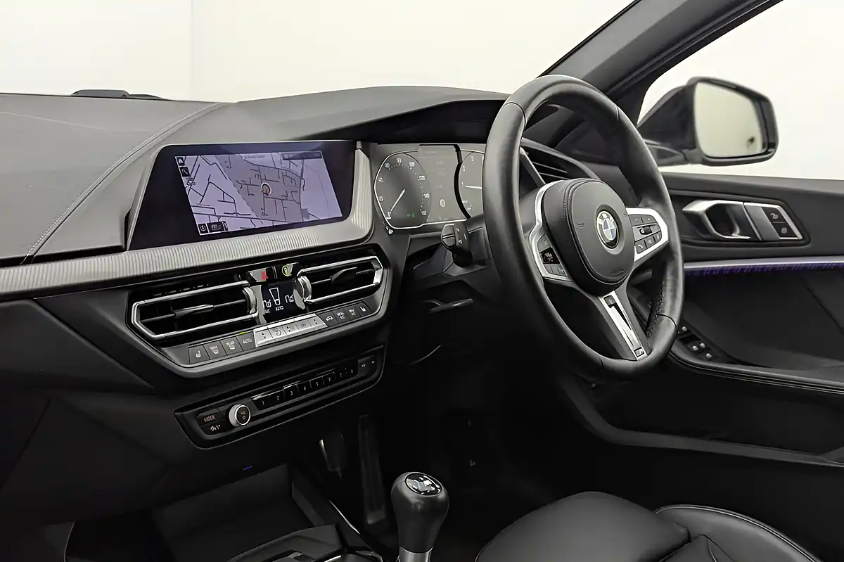 Used 2020 BMW 1 Series M Sport White - Interior and Exterior details 13