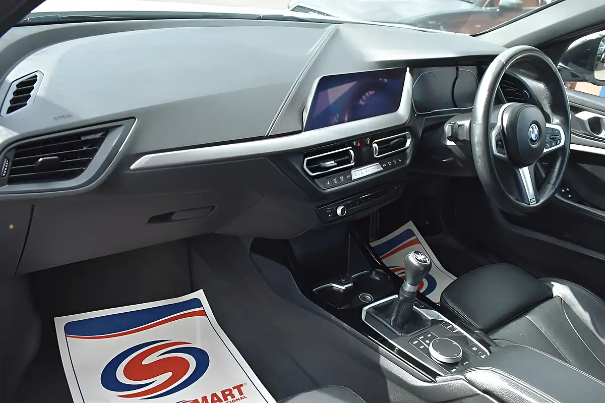 Used 2020 BMW 1 Series M Sport White - Interior and Exterior details 11