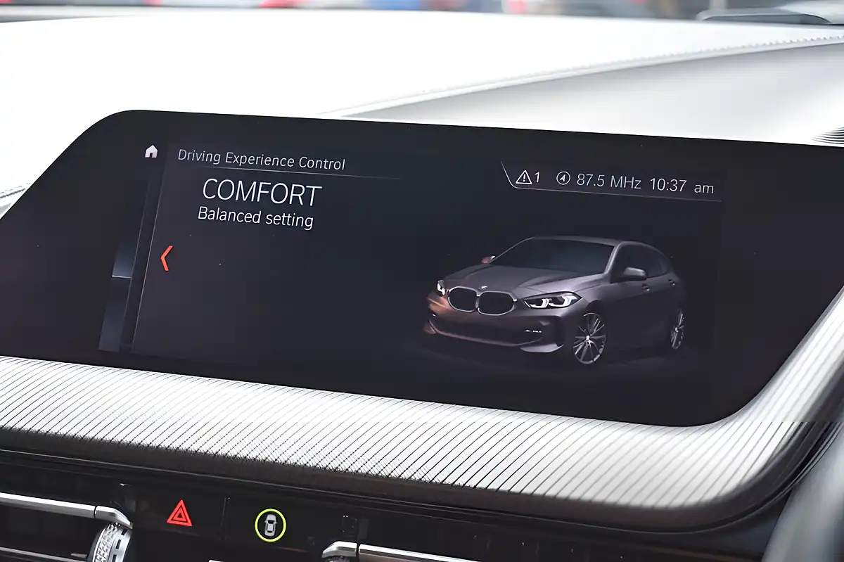 Used 2020 BMW 1 Series M Sport White - Interior and Exterior details 19