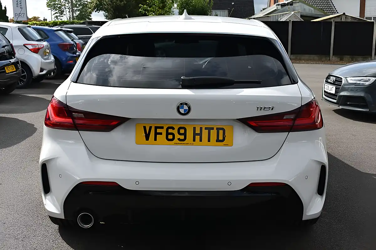 Used 2020 BMW 1 Series M Sport White - Interior and Exterior details 7