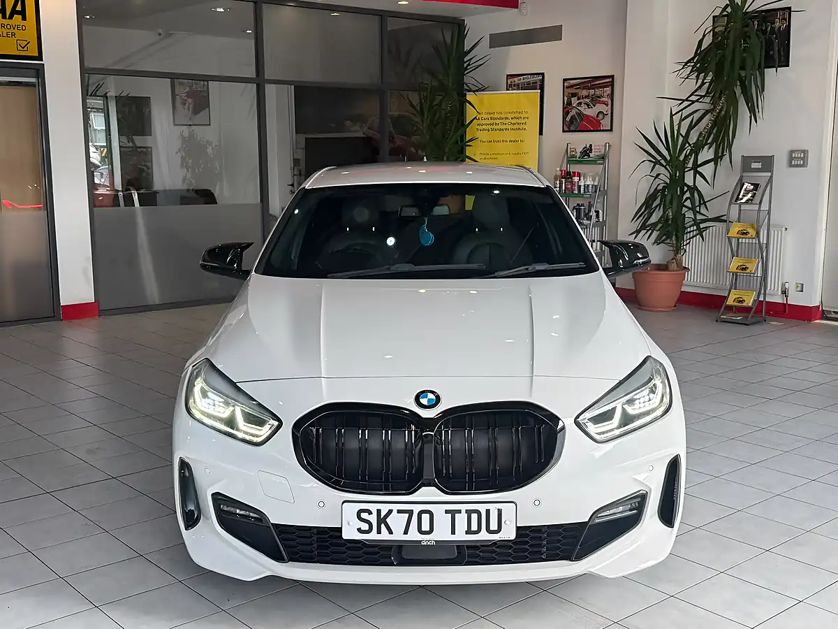 Used 2020 BMW 1 Series M Sport White - Interior and Exterior details 4