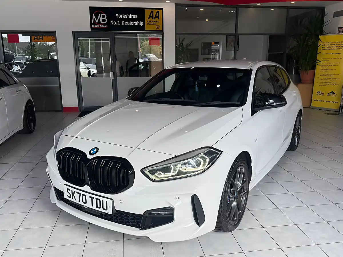 Used 2020 BMW 1 Series M Sport White - Interior and Exterior details 5