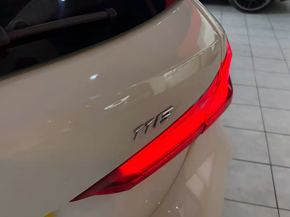 Used 2020 BMW 1 Series M Sport White - Interior and Exterior details 7