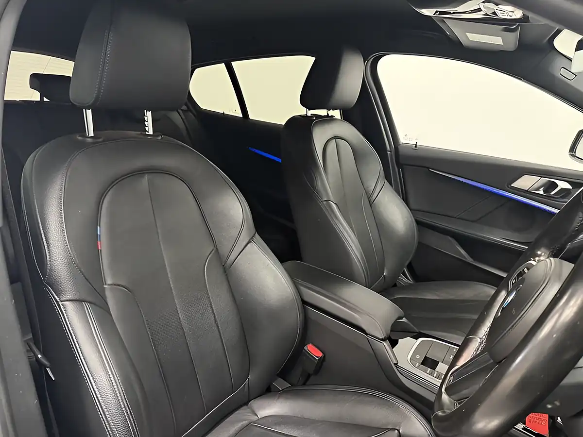 Used 2020 BMW 1 Series M Sport White - Interior and Exterior details 8