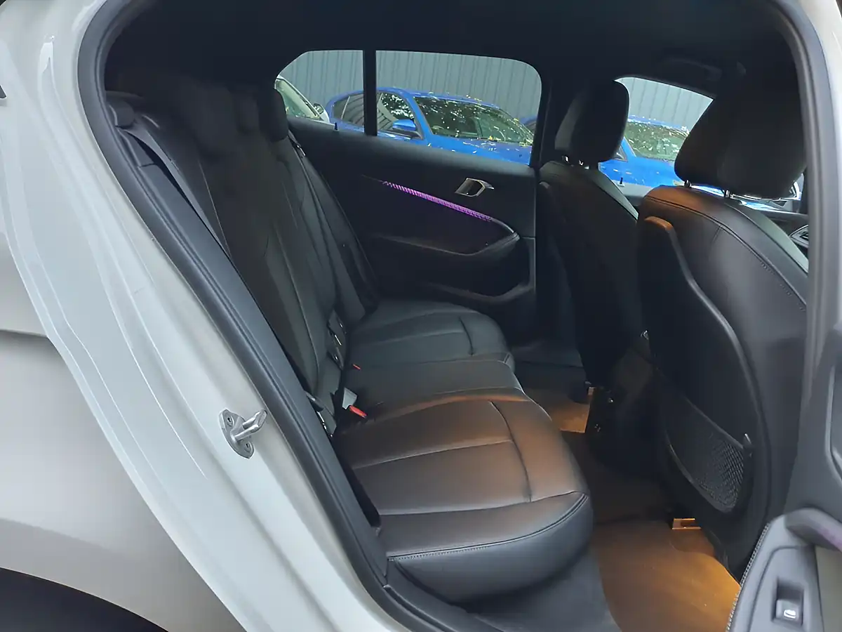 Used 2020 BMW 1 Series M Sport White - Interior and Exterior details 13