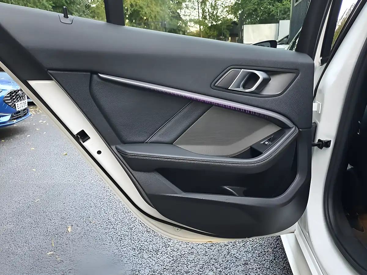 Used 2020 BMW 1 Series M Sport White - Interior and Exterior details 14
