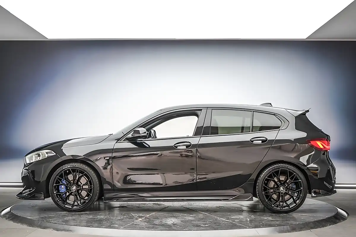 Used 2020 BMW 1 Series M135i Black - Interior and Exterior details 11