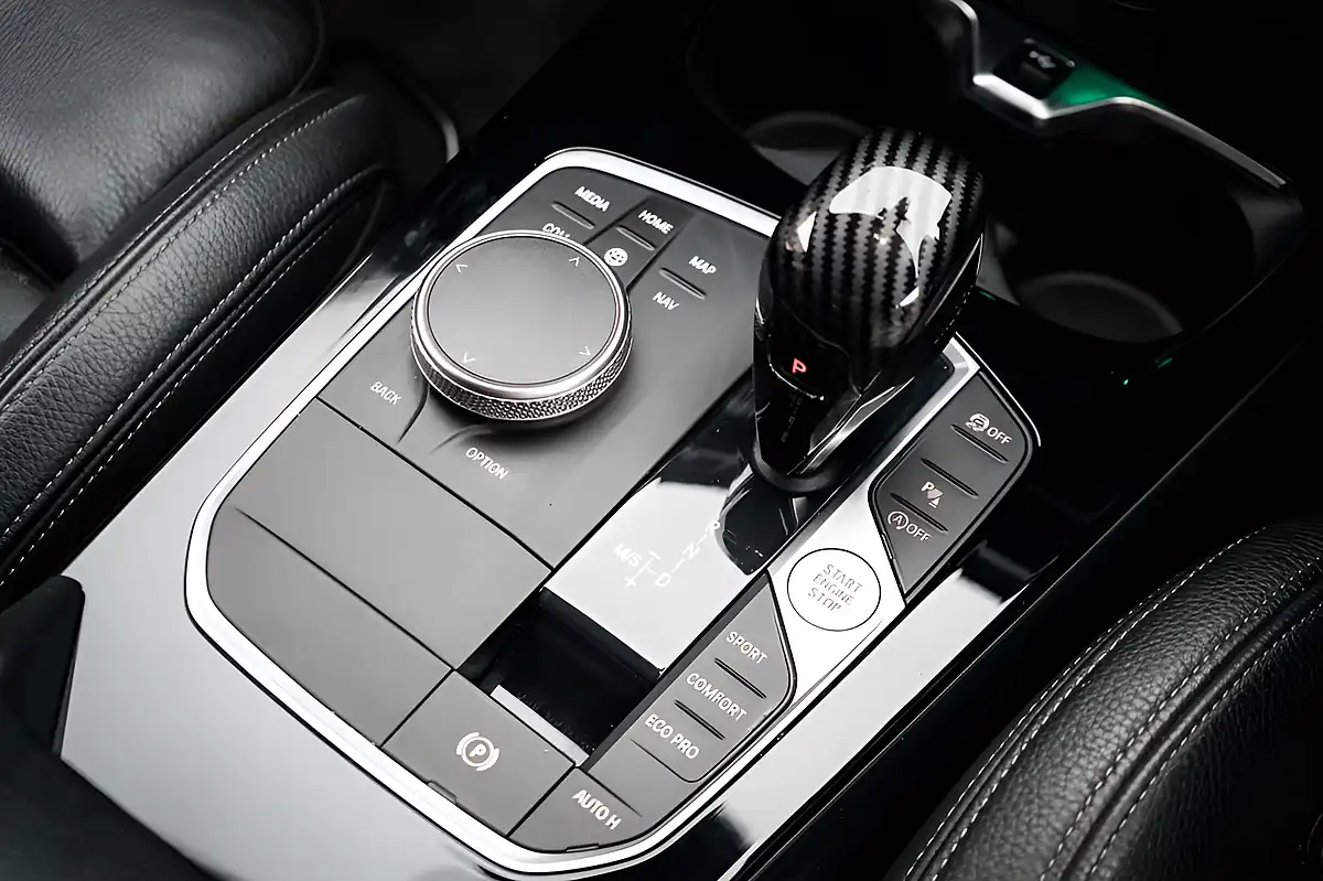 Used 2020 BMW 1 Series M135i Black - Interior and Exterior details 19