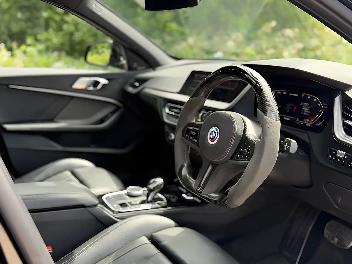 Used 2020 BMW 1 Series M135i Black - Interior and Exterior details 12