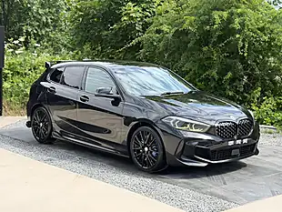 Used 2020 BMW 1 Series M135i Black - Interior and Exterior details 4