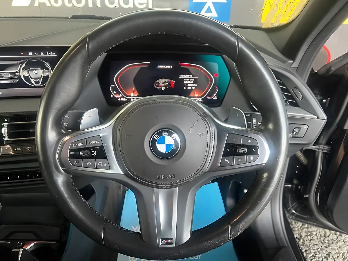 Used 2020 BMW 1 Series M135i Black - Interior and Exterior details 15