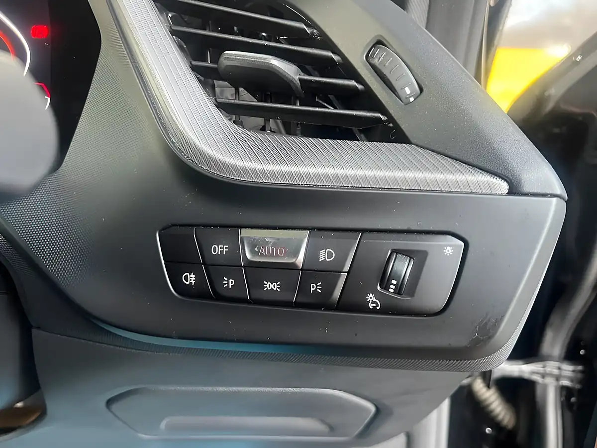 Used 2020 BMW 1 Series M135i Black - Interior and Exterior details 16