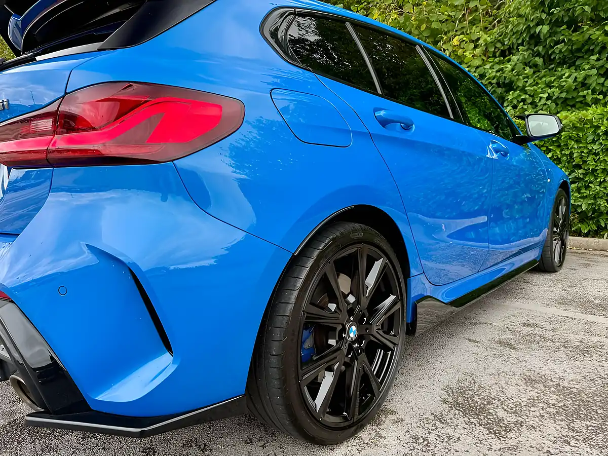 Used 2020 BMW 1 Series M135i Blue - Interior and Exterior details 11