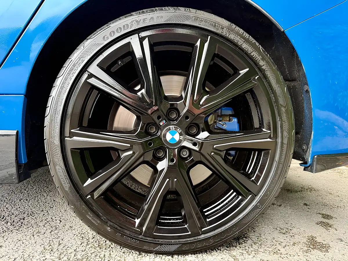 Used 2020 BMW 1 Series M135i Blue - Interior and Exterior details 6