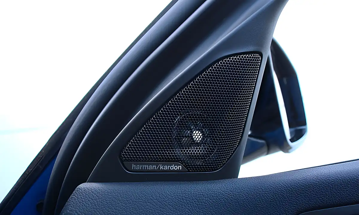 Used 2020 BMW 1 Series M135i Misano Blue - Interior and Exterior details 11