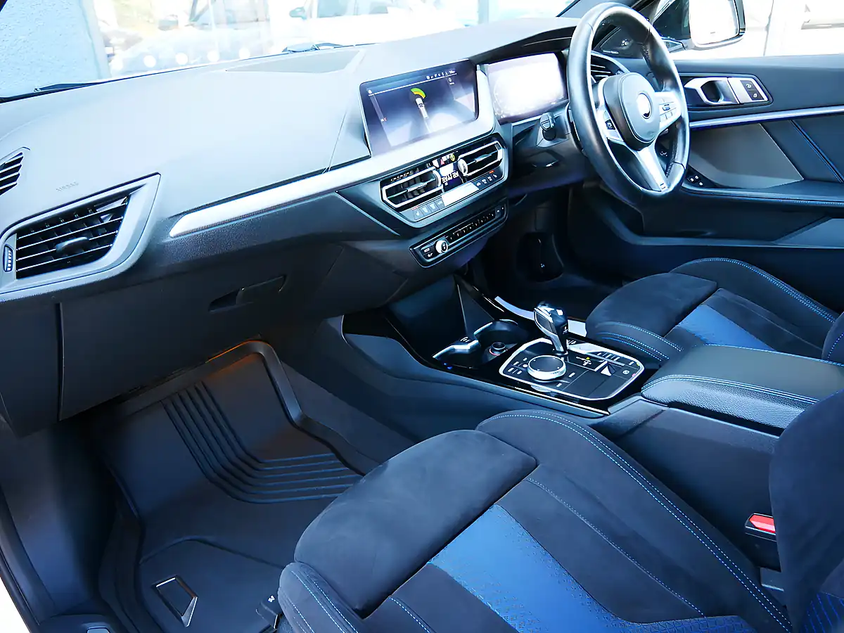 Used 2020 BMW 1 Series M135i Plus Pack Alpine White - Interior and Exterior details 13
