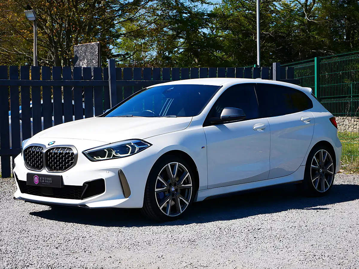 Used 2020 BMW 1 Series M135i Plus Pack Alpine White - Interior and Exterior details 4