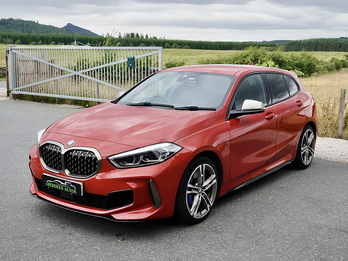 Used 2020 BMW 1 Series M135i Red - Interior and Exterior details 3