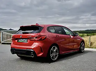 Used 2020 BMW 1 Series M135i Red - Interior and Exterior details 9