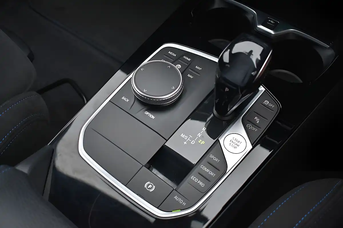 Used 2020 BMW 1 Series M135i White - Interior and Exterior details 13