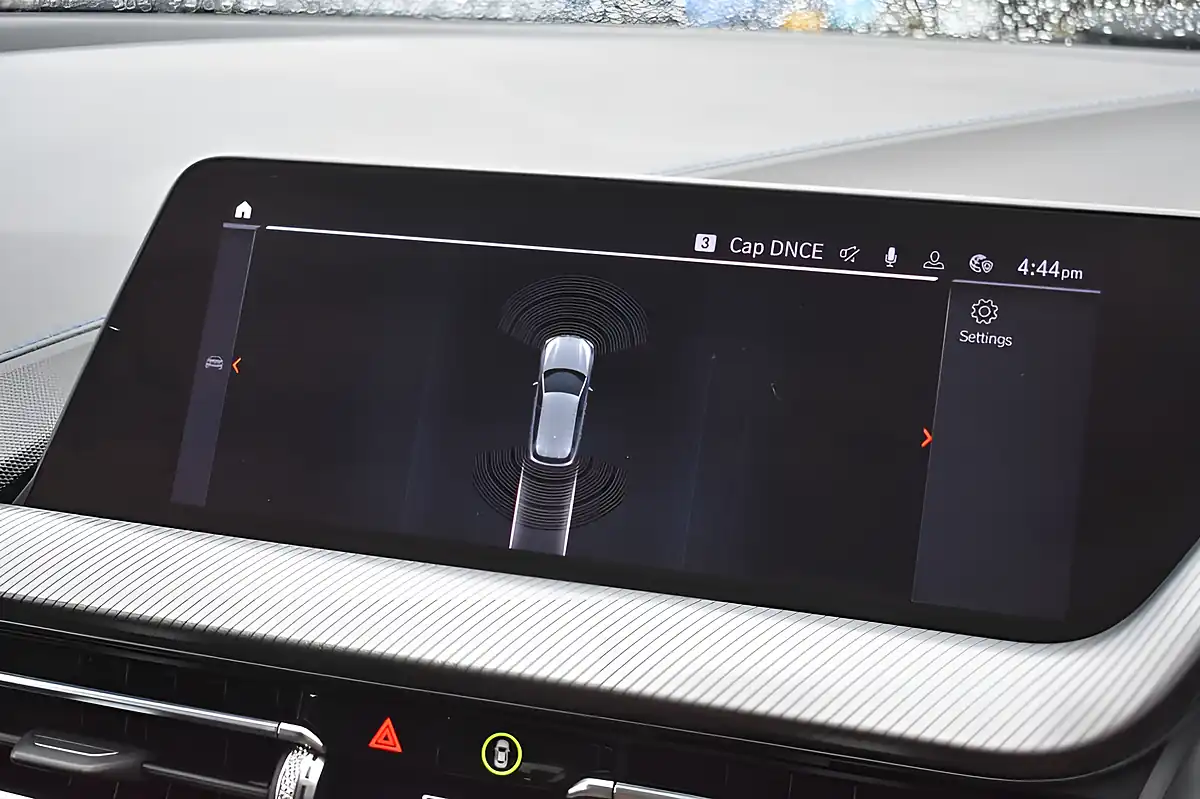 Used 2020 BMW 1 Series M135i White - Interior and Exterior details 19