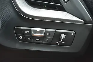 Used 2020 BMW 1 Series M135i White - Interior and Exterior details 20