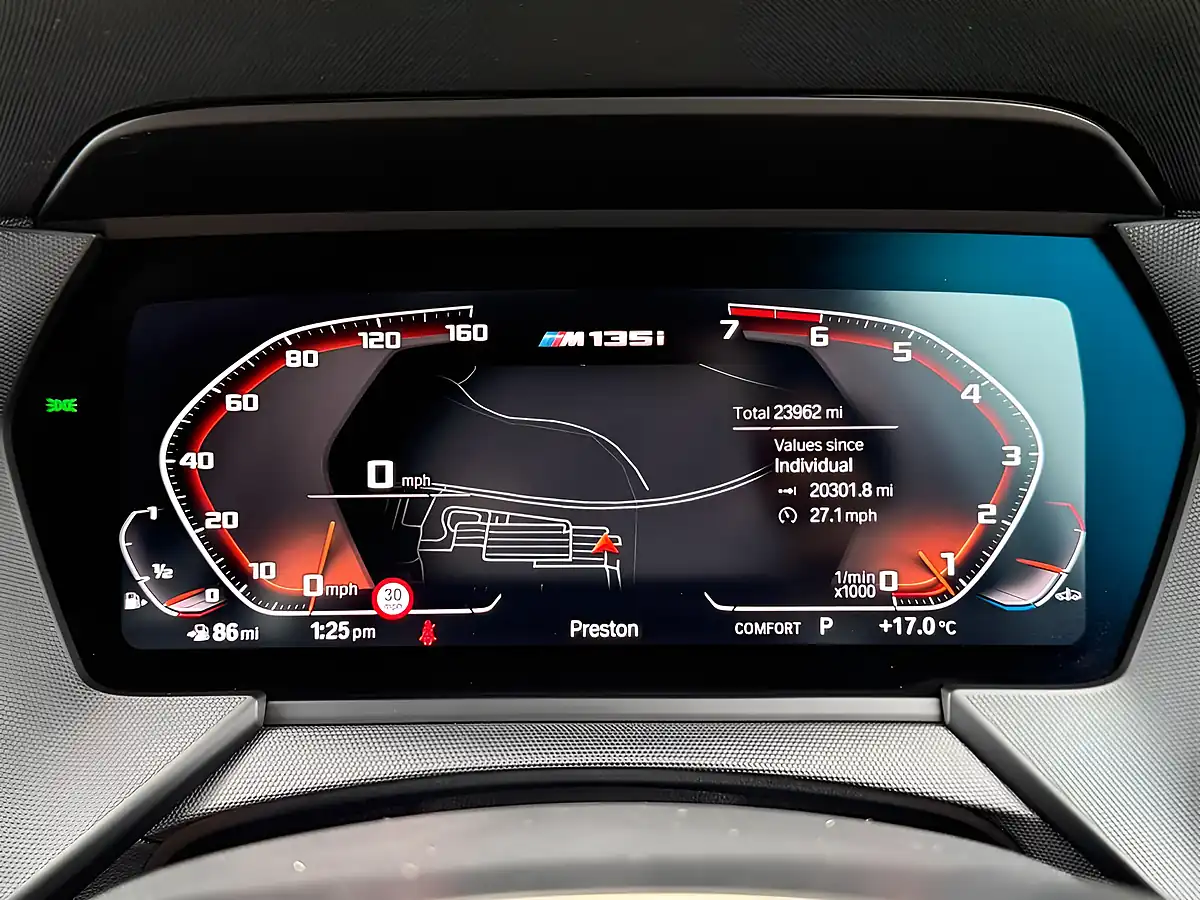 Used 2020 BMW 1 Series Plus Pack Grey - Interior and Exterior details 16